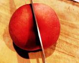 ひねるだけで簡単！桃の種取りコツ作り方1写真
