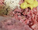 肉々しい食べごたえ！ハンバーガーのパティ作り方1写真