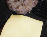 肉々しい食べごたえ！ハンバーガーのパティ作り方4写真