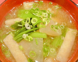 大根と小松菜と油揚げの味噌汁作り方8写真
