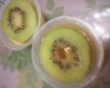 材料2つ市販プリン&グリーンキウイアイス作り方2写真
