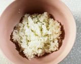 梅と塩吹昆布のおにぎり作り方2写真