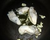 牡蠣と水菜のチャーハン作り方3写真