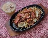 ソフトサラミのソース焼きそば♪作り方4写真