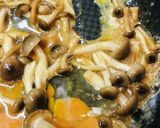 しめじ／きのこの簡単＆節約●しめじ玉子丼作り方2写真