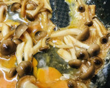 しめじ／きのこの簡単＆節約●しめじ玉子丼作り方2写真