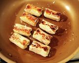 簡単余った餃子の皮で♪ちくわチーズ磯辺作り方5写真