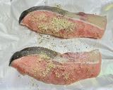 鮭のハーブソテー作り方1写真