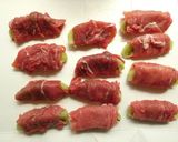 牛肉巻きキウイのにんにくしょう油炒め作り方2写真