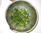ほうれん草のおひたし♪目・肌の乾燥に薬膳作り方7写真
