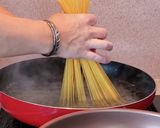 発酵食材で旨味が超濃厚!シーフードパスタ作り方2写真