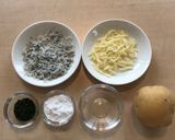 管理栄養士のしらすチーズじゃがいもおやき作り方1写真