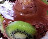 材料3つ●チョコムース×果物キウイ入り●作り方11写真