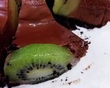 材料3つ●チョコムース×果物キウイ入り●作り方13写真