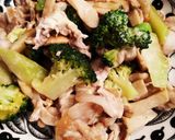 簡単♪ブロッコリーと豚肉のチーズ炒め作り方4写真