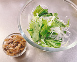 シャキシャキ野菜と蒸し鶏のザーサイ和え作り方2写真