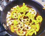 レンコンとパプリカと肉団子で甘酢炒め作り方3写真
