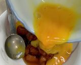 おなじみの焼き鳥缶で親子丼！作り方3写真