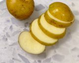 じゃがいもとベーコン炒めのチーズ焼き^^作り方1写真