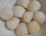☆簡単☆冷凍里芋で味噌マヨチーズ焼き作り方1写真