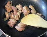 チキンとシメジのトマトチーズ煮作り方4写真