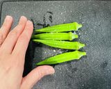 パプリカとオクラのオープンオムレツ作り方1写真