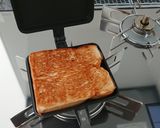 話題のパウダーで。プリンクルホットサンド作り方5写真