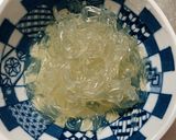 ところてんに揚とチキン混ぜてポン酢で和え作り方1写真