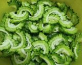 ゴーヤとちりめんの生姜きんぴら作り方1写真