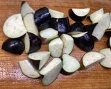 なすと鶏胸肉のピリ辛照り焼き作り方1写真