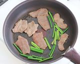 残った焼き肉で！豪快肉はるさめ作り方2写真