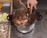 秋の味覚たっぷりクリームシチュー作り方4写真