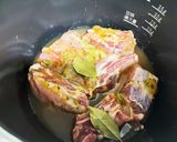 スペアリブのスパイシーな梅酒煮込み作り方3写真