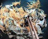 たっぷりきのこと牛肉のみそ炒め作り方3写真
