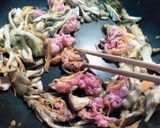 たっぷりきのこと牛肉のみそ炒め作り方4写真