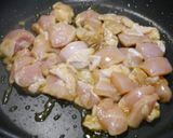 簡単！鶏チャーハン　しっとりピリ辛作り方4写真
