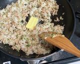 余った餃子のタネでチャーハン(リメイク)作り方4写真