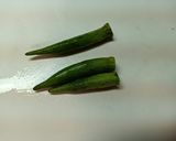 少量の油で作る！ちくわとオクラの磯辺揚げ作り方1写真