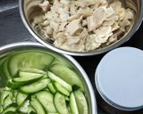 胡瓜と茹で鶏の梅あえ作り方1写真