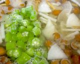 大根 なめこ オクラの味噌汁^^作り方4写真