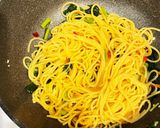 ペペロンチーノ〜豆板醤仕上げ〜作り方5写真