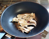 牛肉と野菜、きのこのオイスターソース炒め作り方7写真
