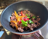 牛肉と野菜、きのこのオイスターソース炒め作り方10写真