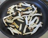 味付け一つ☆豚肉とエリンギの梅昆布茶炒め作り方1写真