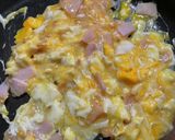 簡単!卵チーズベーコンでカルボナーラ丼作り方2写真