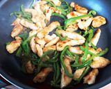 鶏胸肉のにんにく醤油炒め作り方5写真