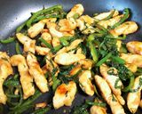 鶏胸肉のにんにく醤油炒め作り方6写真