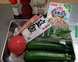 ズッキーニのパスタ風　トマトサラダ作り方1写真