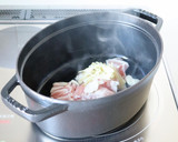 熱々が美味しい【冬瓜と豚ばらの中華風煮】作り方2写真