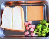 ウインナーとブロッコリーのチーズトースト作り方2写真